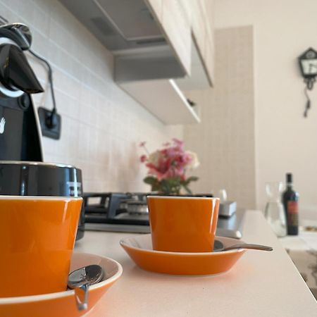 F&G 71100 - - Colazione Inclusa - Box Auto Privato Su Richiesta Foggia Luaran gambar