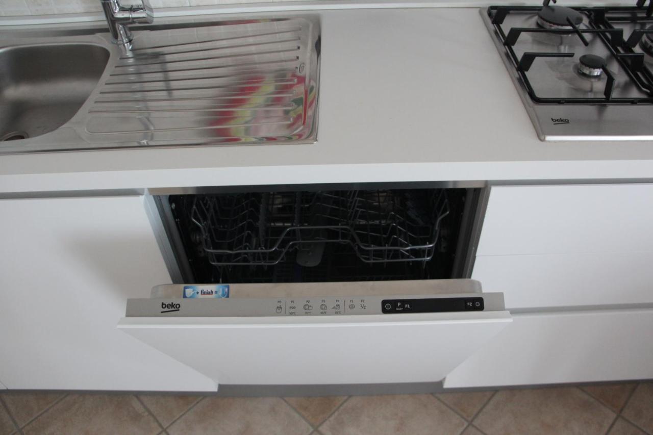 F&G 71100 - - Colazione Inclusa - Box Auto Privato Su Richiesta Foggia Luaran gambar